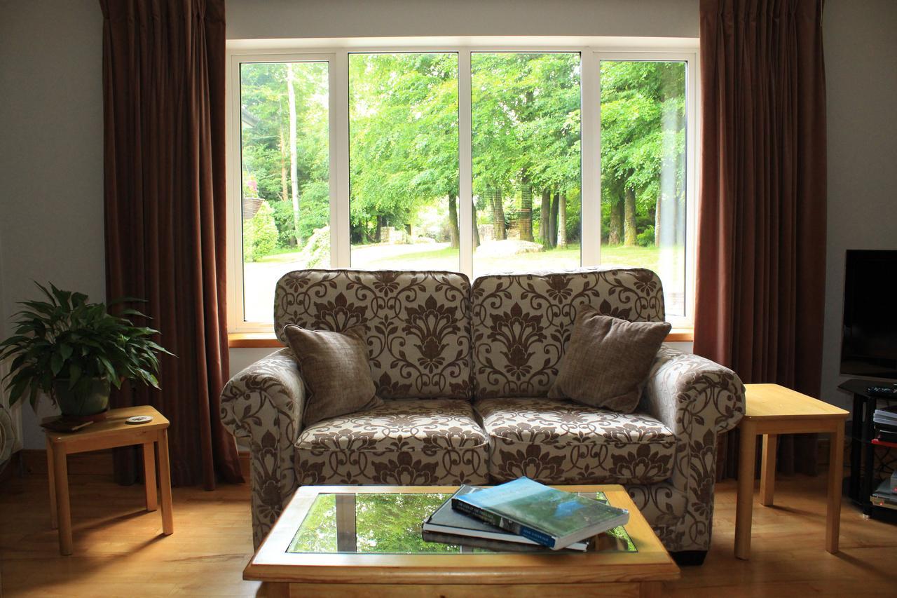 Pinewood Lodge Laragh Extérieur photo